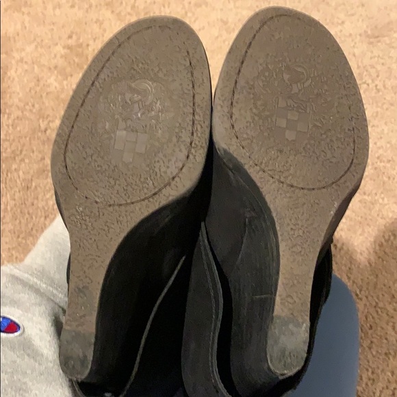 Vince Camuto boots - Picture 2 of 3